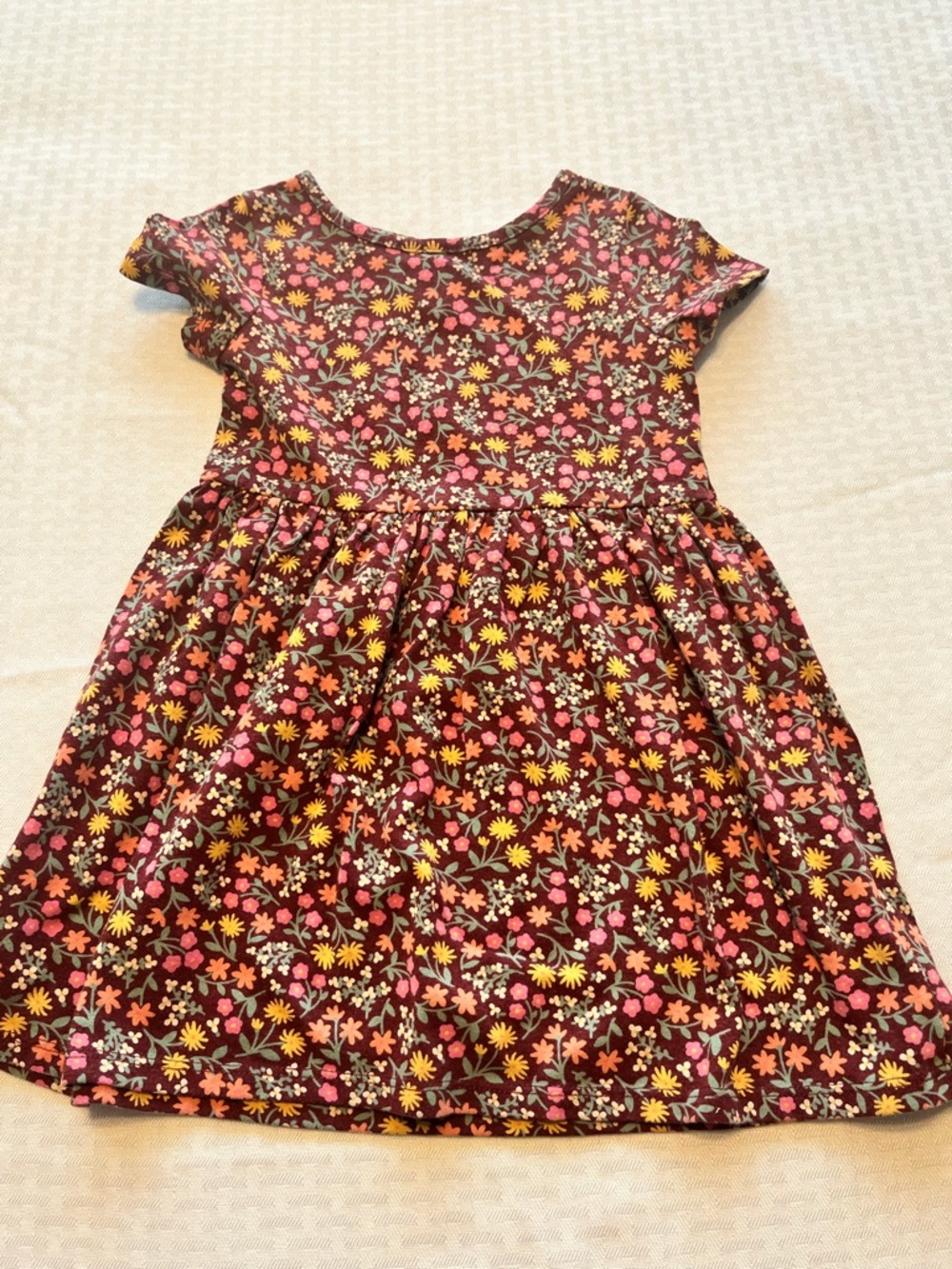 3T bundle of 4 dresses - Picture 5 of 5